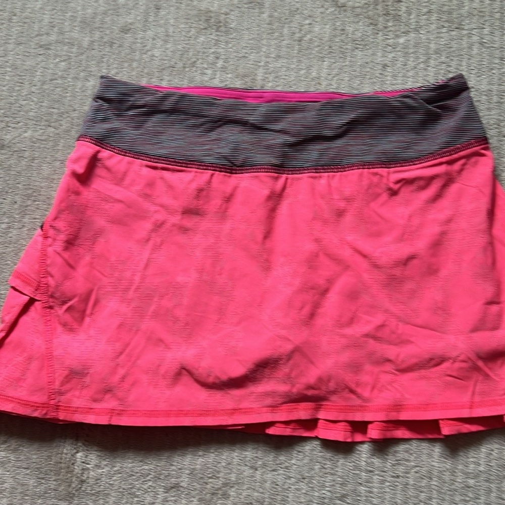 - Lululemon Pacesetter Skirt Size 4 Space Pink Jacquard